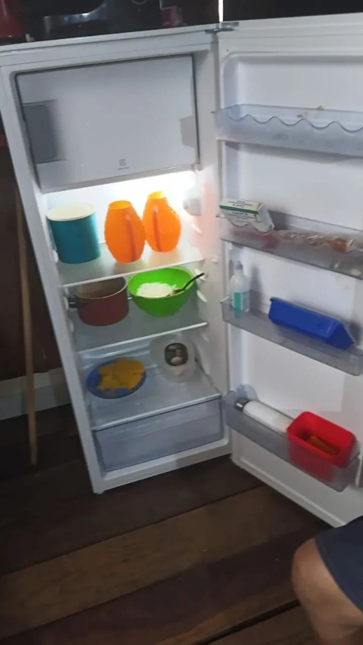 Geladeira eletrolux