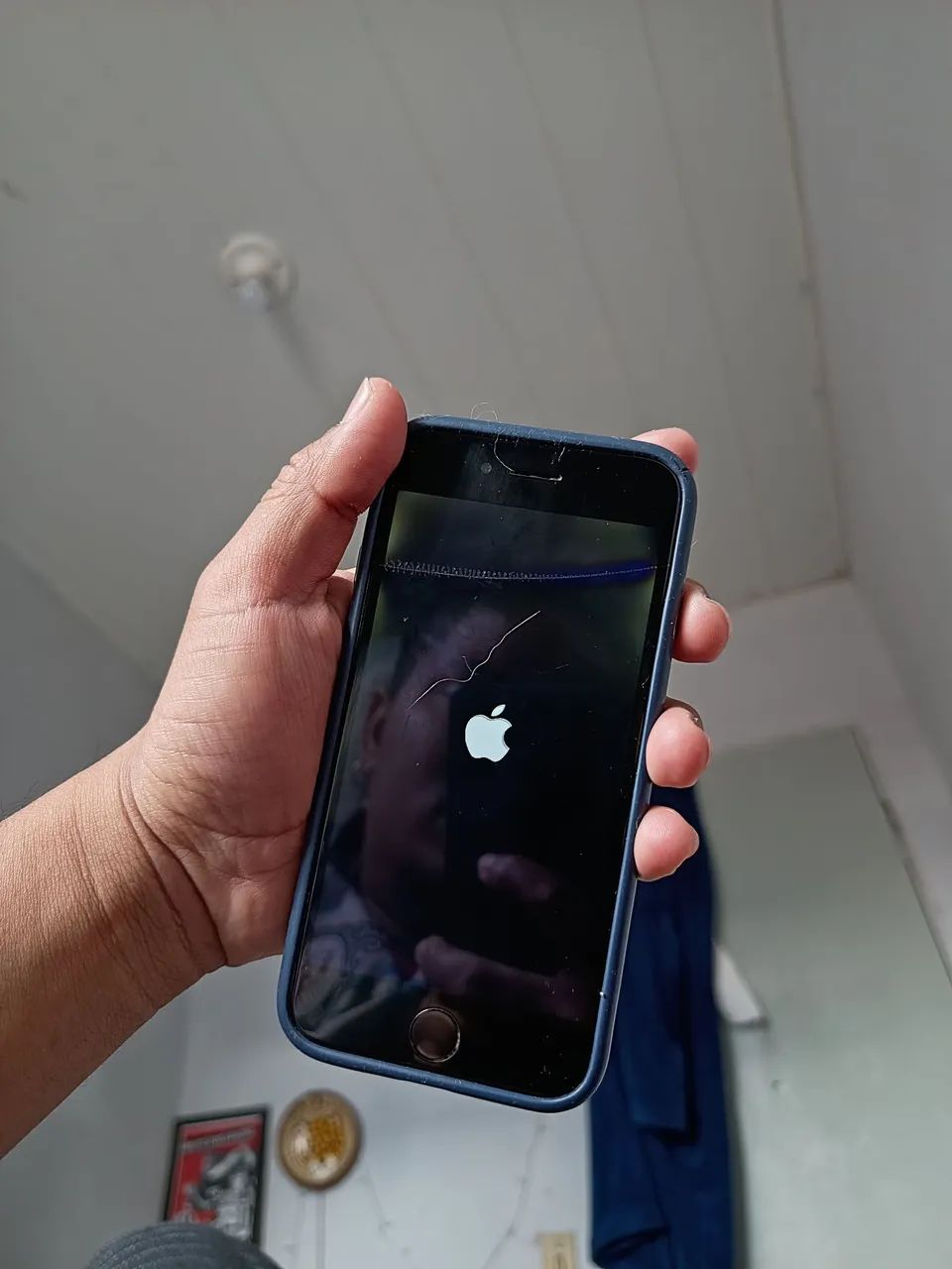 iPhone SE 2020 DEFEITO