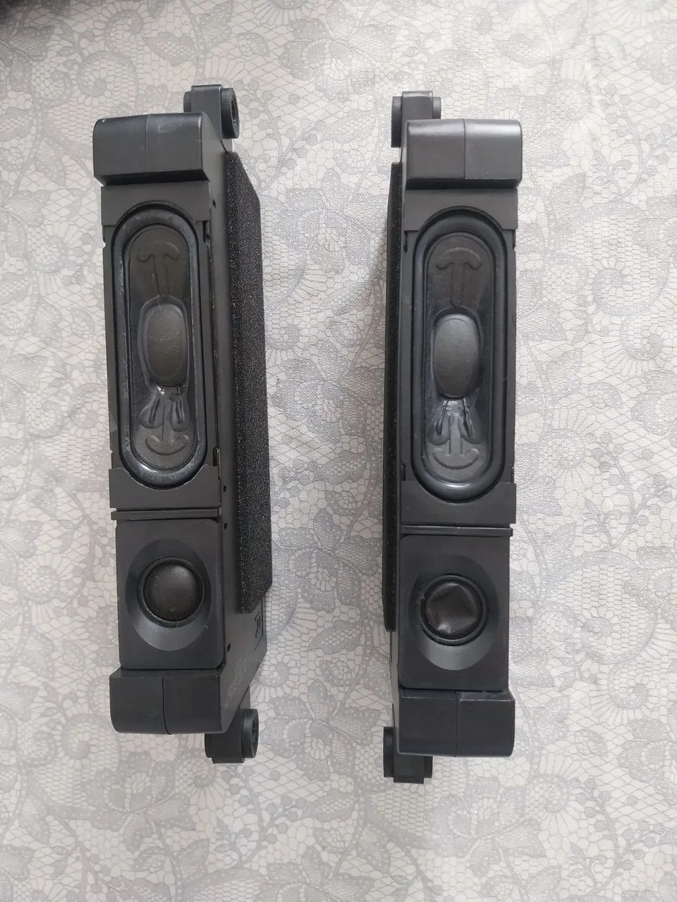 Caixa de som tv philco 65"