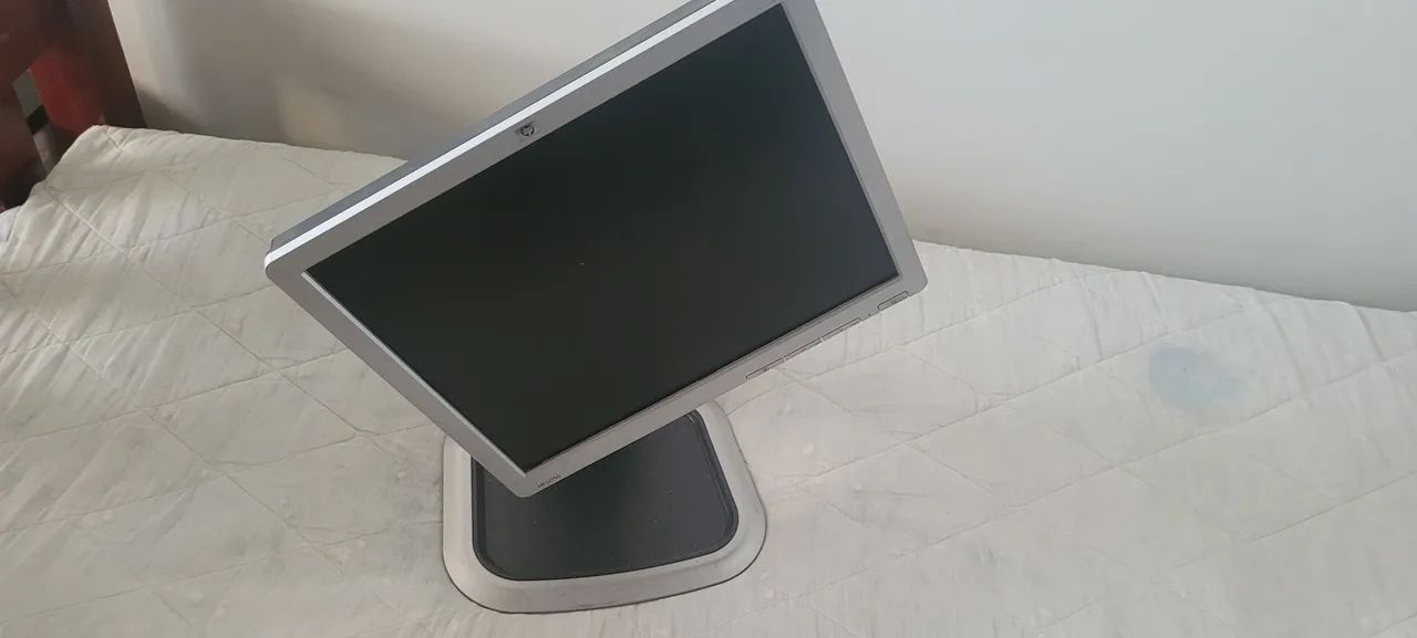 Monitor flexível HP L1750  - Foto 3
