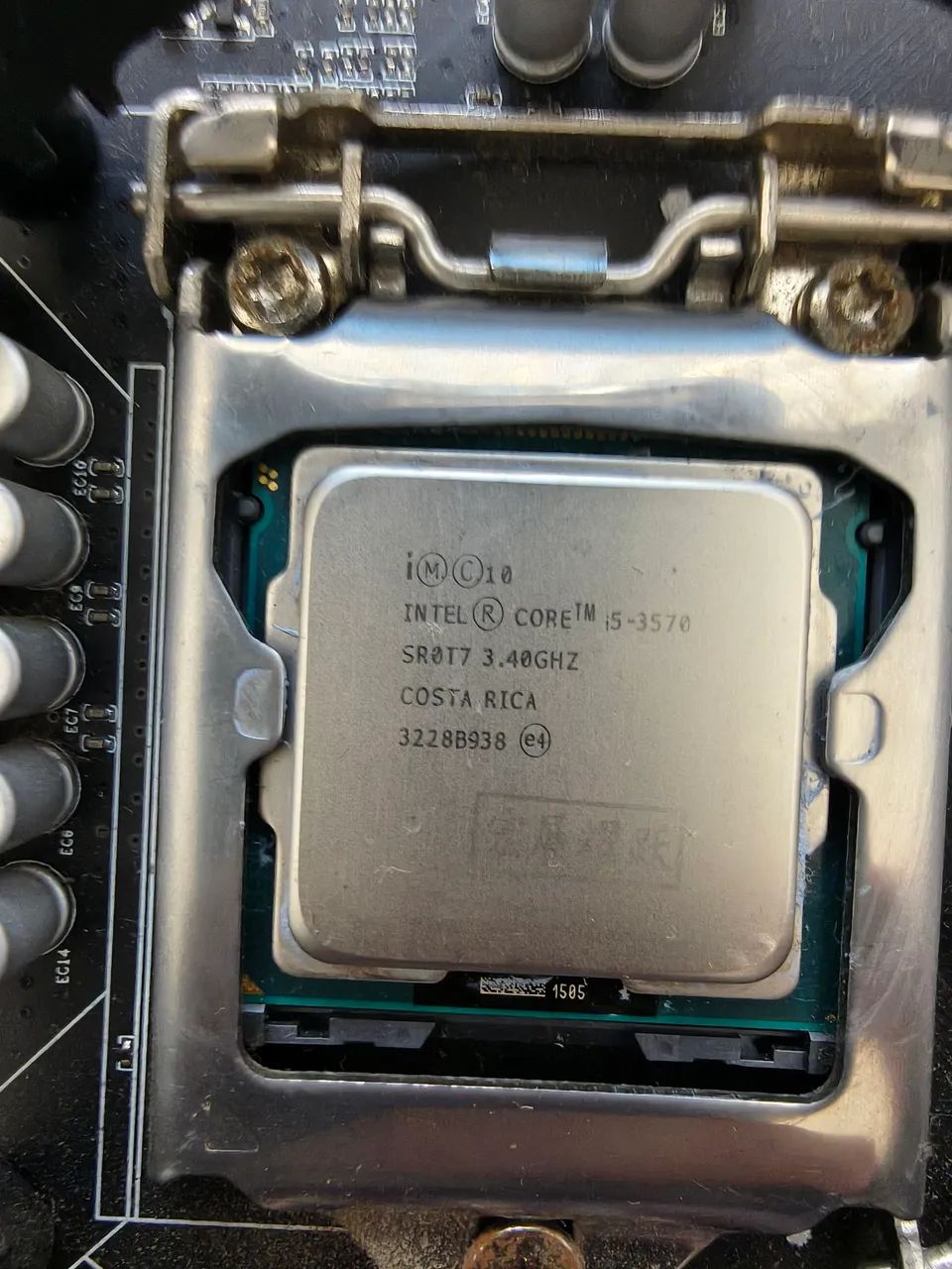 Placa mãe e processador core i5 3570 (liga 1155).