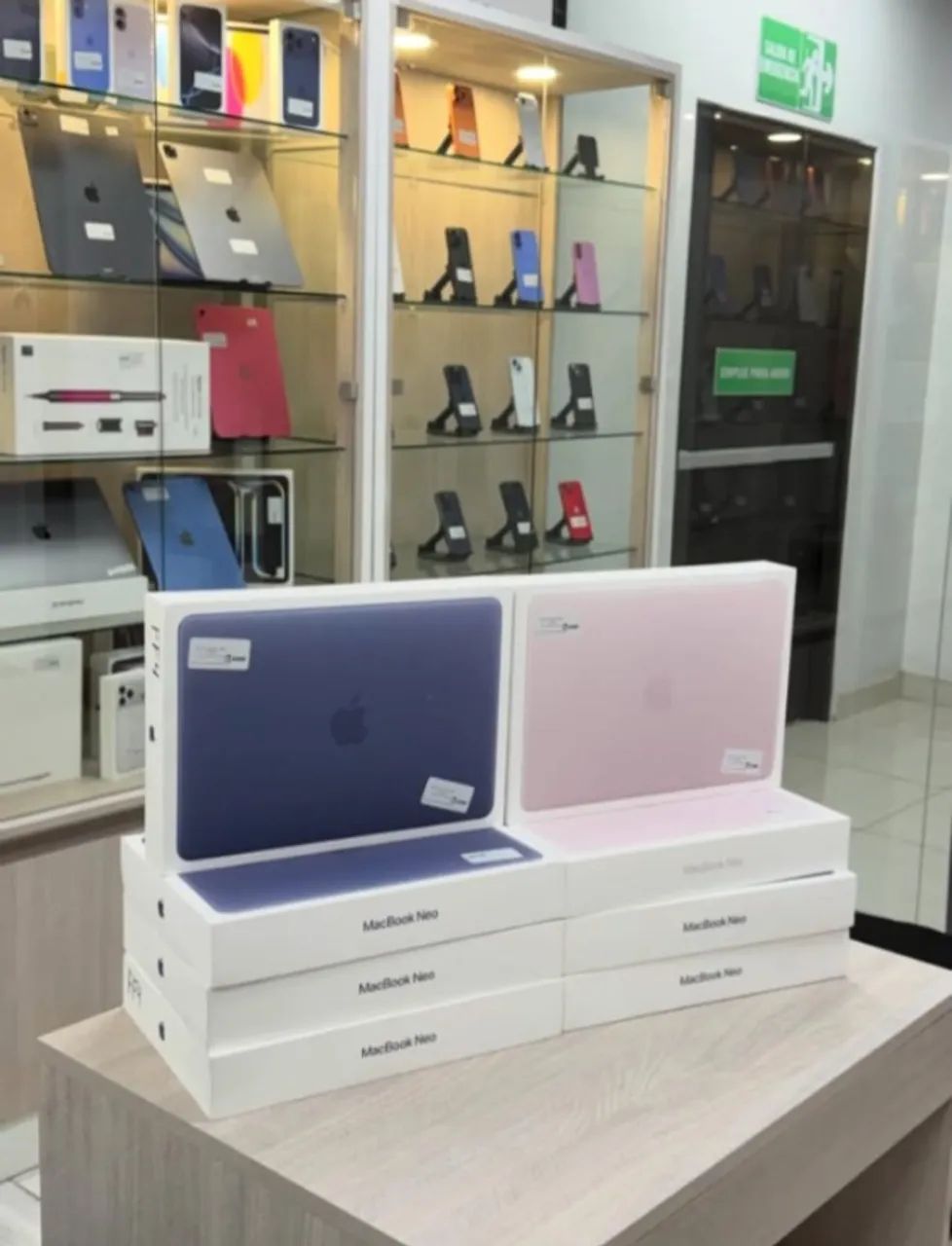 MacBook Neo 8GB RAM 512SSD Lacrado