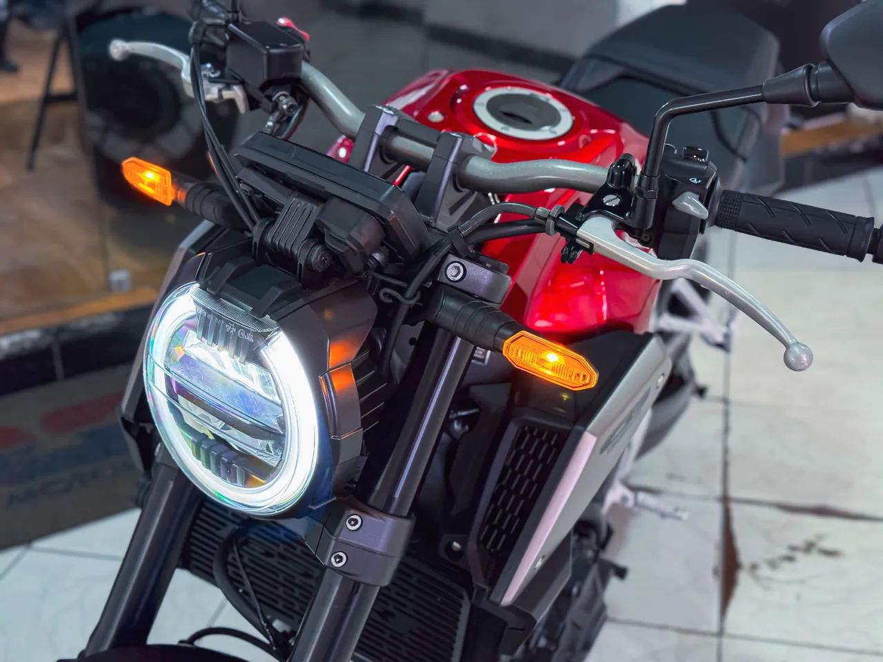 CB 650R NSC ABS 2024 - SUPER EXCLUSIVA  - Foto 8
