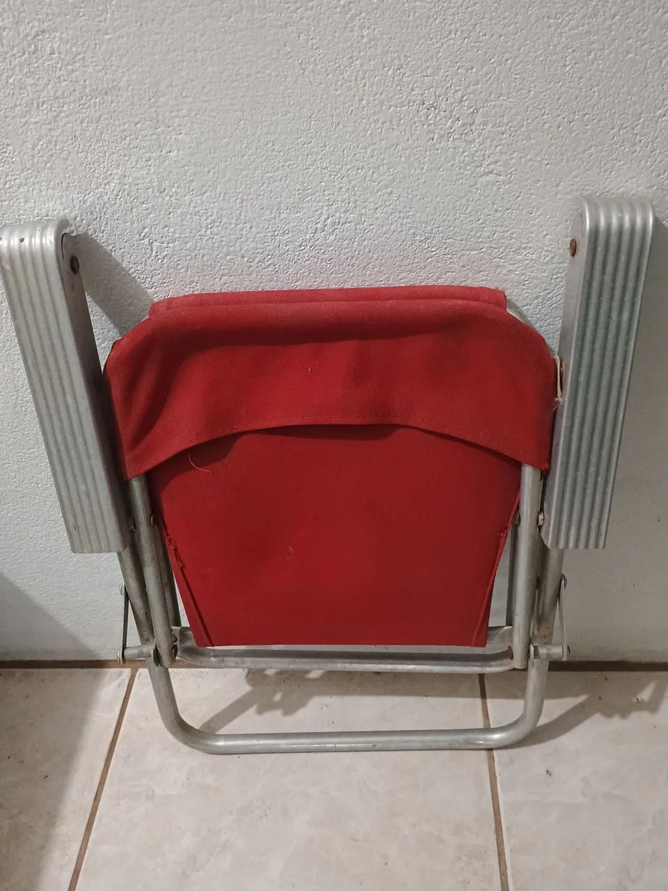 Antiga Cadeira Infantil de Alumínio - Penedo  - Foto 3