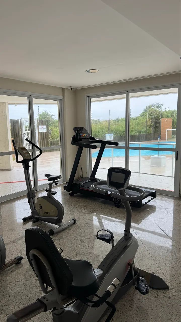 Quarto com varanda e vista para o mar (aluguel de quarto anual) - Foto 5