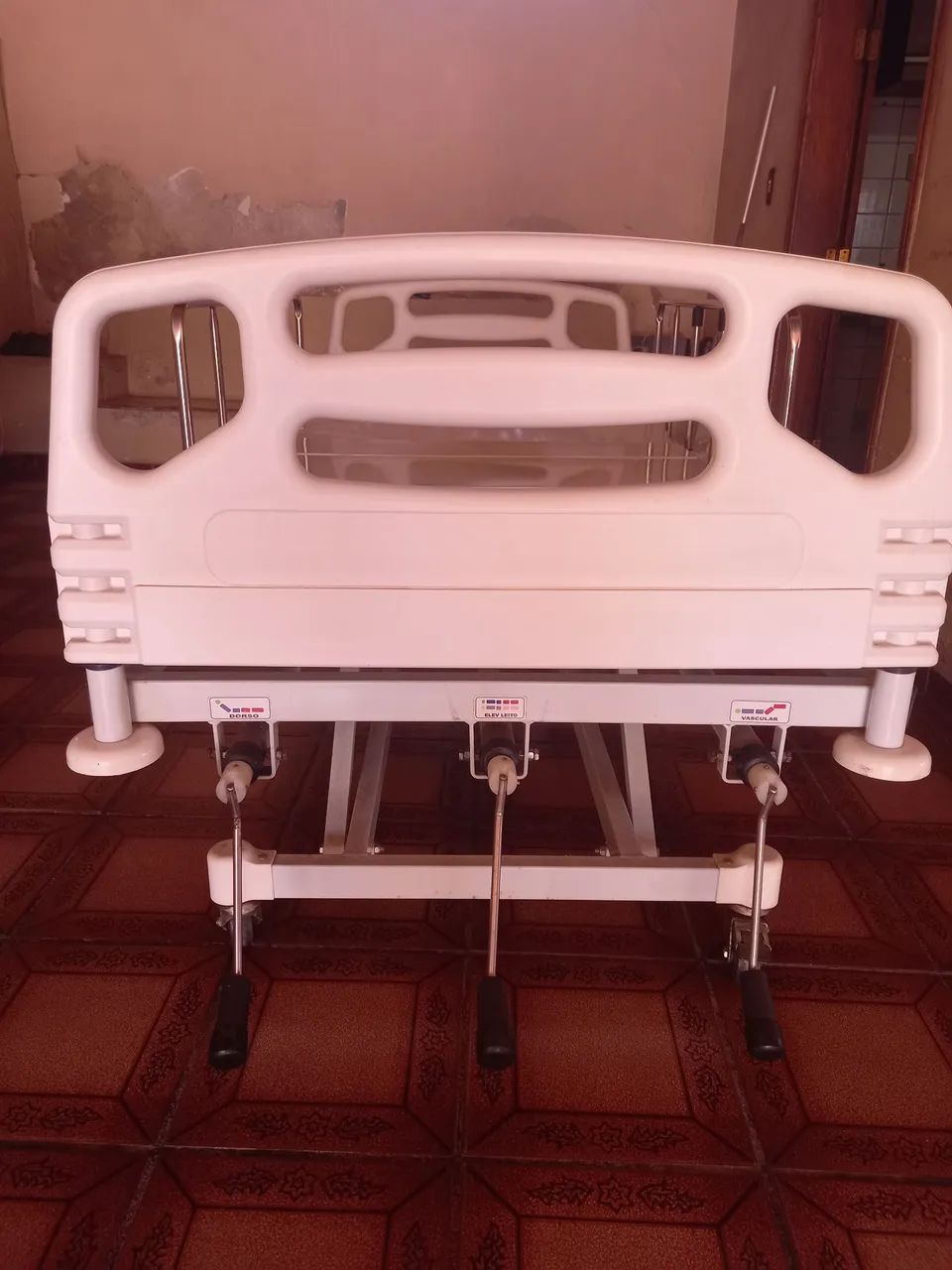 Cama hospitalar  - Foto 2