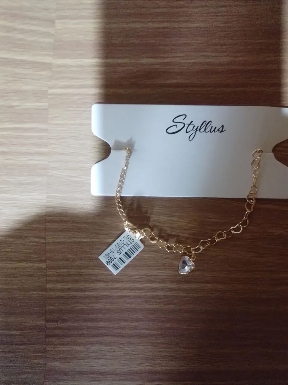 Pulseira com banho de ouro e pedra _styllus 
