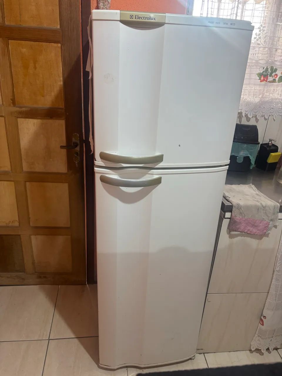 Vendo Geladeira Eletrolux  - Foto 4
