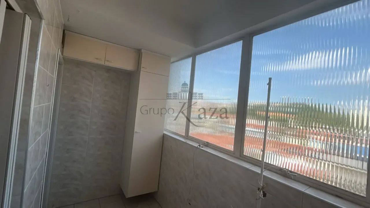 Oportunidade - Apartamento - Edifício Mansão do Vale - Centro - 2 Dormitórios - 69m². - Foto 5
