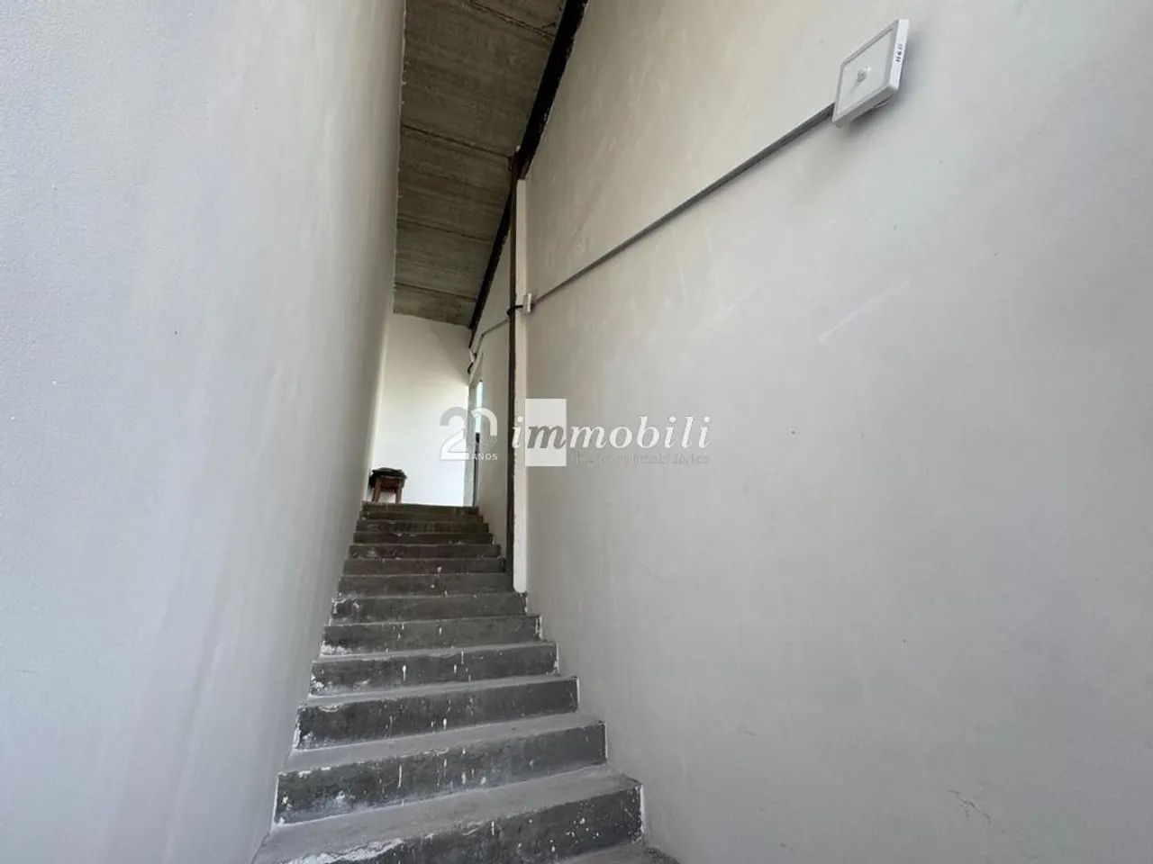 Sala para alugar em Cotia, Granja Viana, com 320 m² - Foto 3