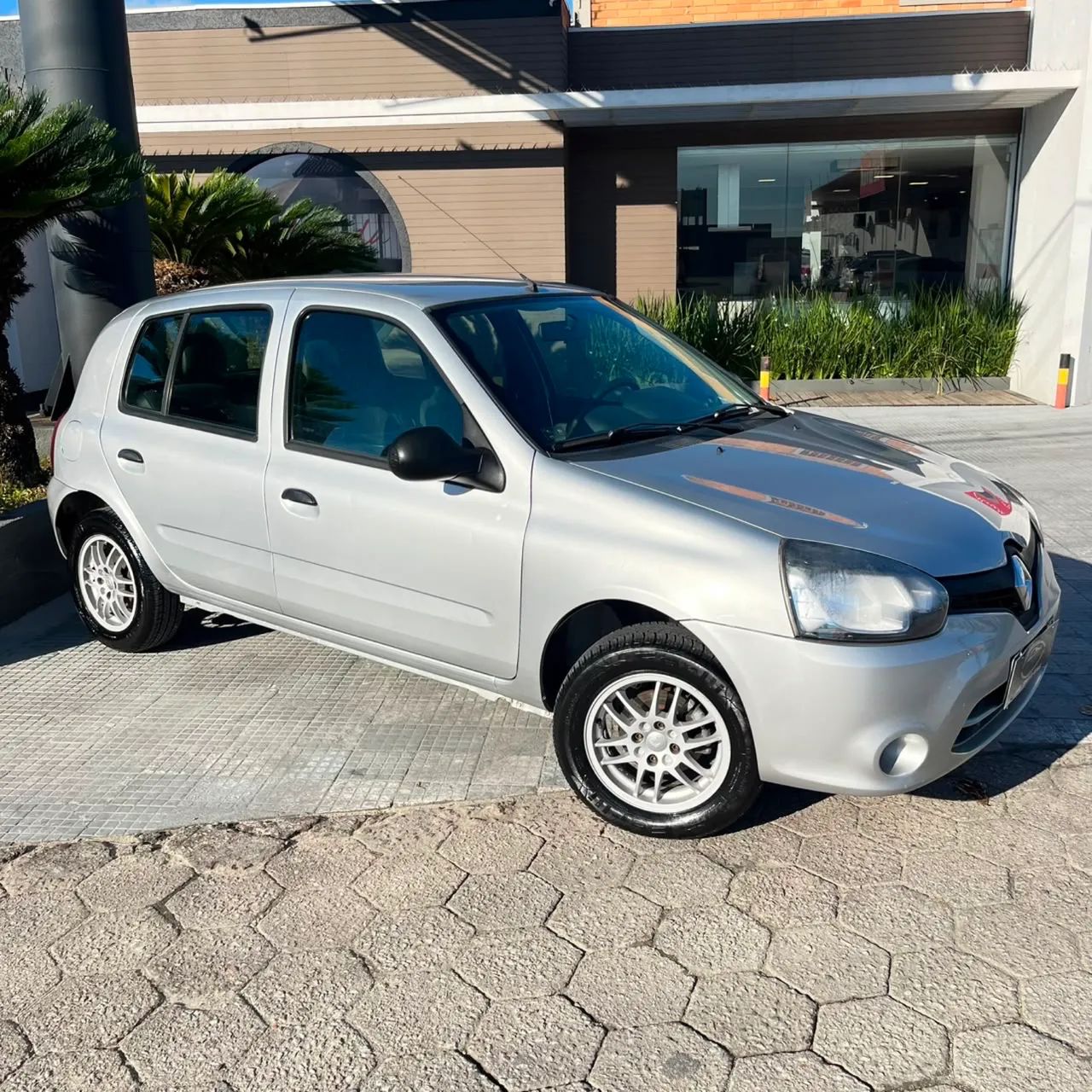 Renault Clio Rn/alize/expr./1.0 Hi-power 16V 5P 2015 - Foto 3
