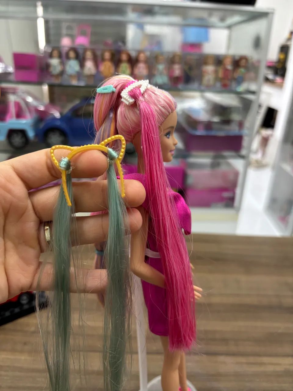 Barbie cabelos coloridos  - Foto 3