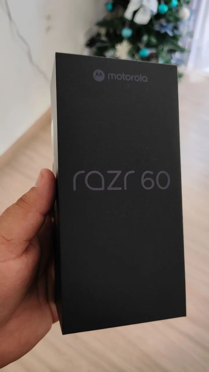 Motorola RAZR 60