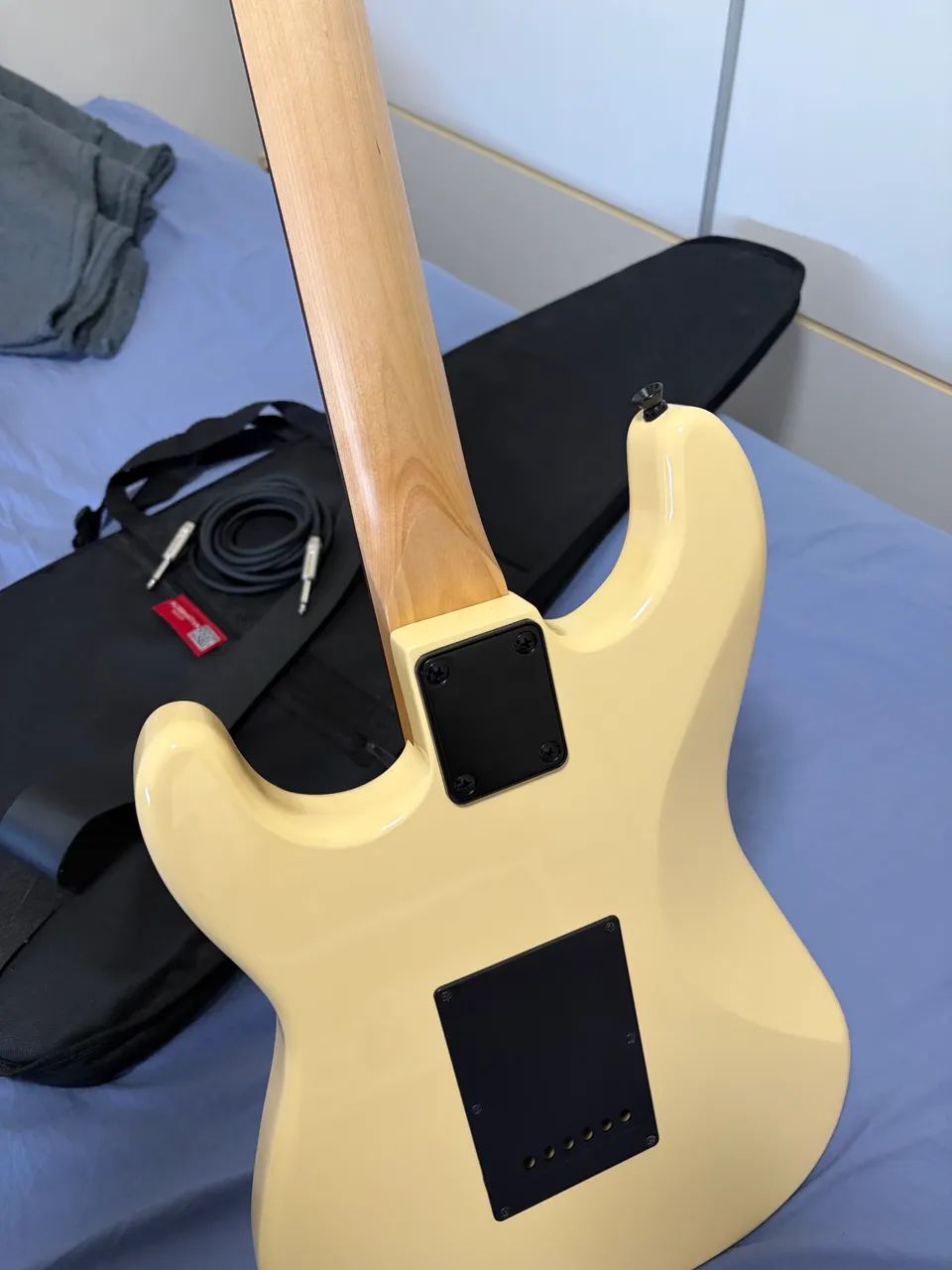 Guitarra RockWave + Acessórios + Cuvave - Foto 5