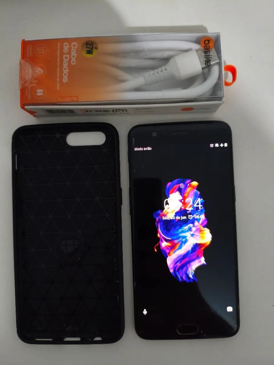 Celular OnePlus 5 (8GB RAM 128GB) - Muito Conservado - Foto 2