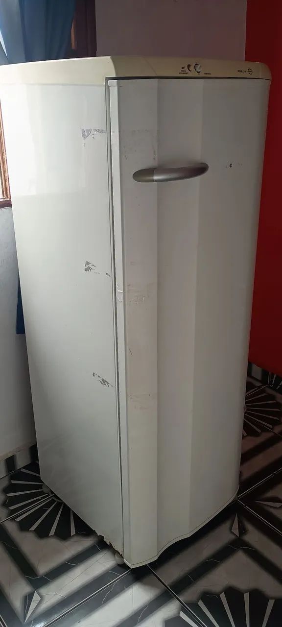 Geladeira Eletrolux  - Foto 4