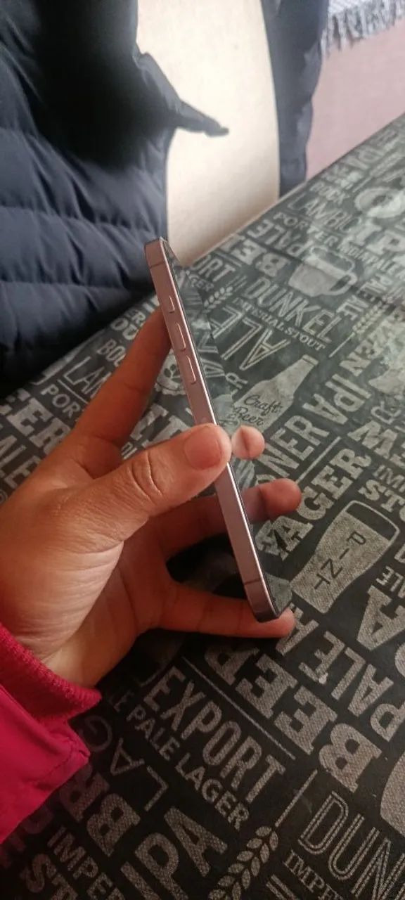 iPhone 16 pro Max montado  - Foto 4