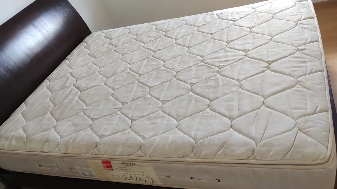 CAMA DE QUEEN + COLCHÃO  - Foto 3