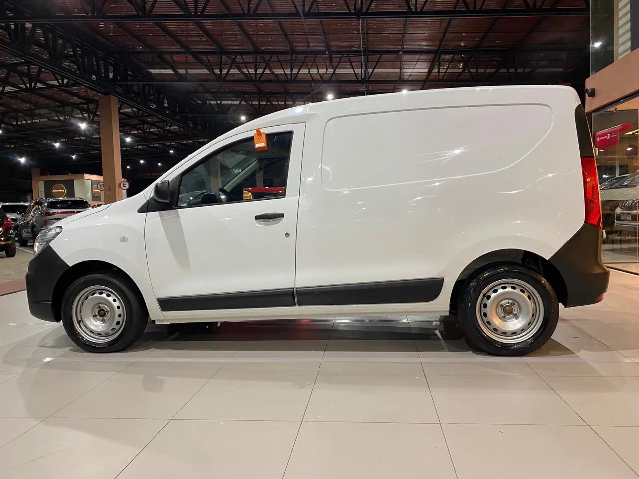 Renault Kangoo Advanced 1.6 16V Flex Mec. 2026 - Foto 2