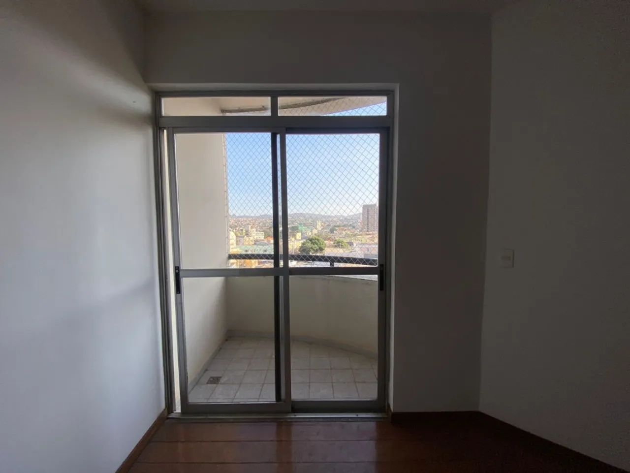 Apartamento com 2 quartos para alugar em Sete Lagoas - Foto 4
