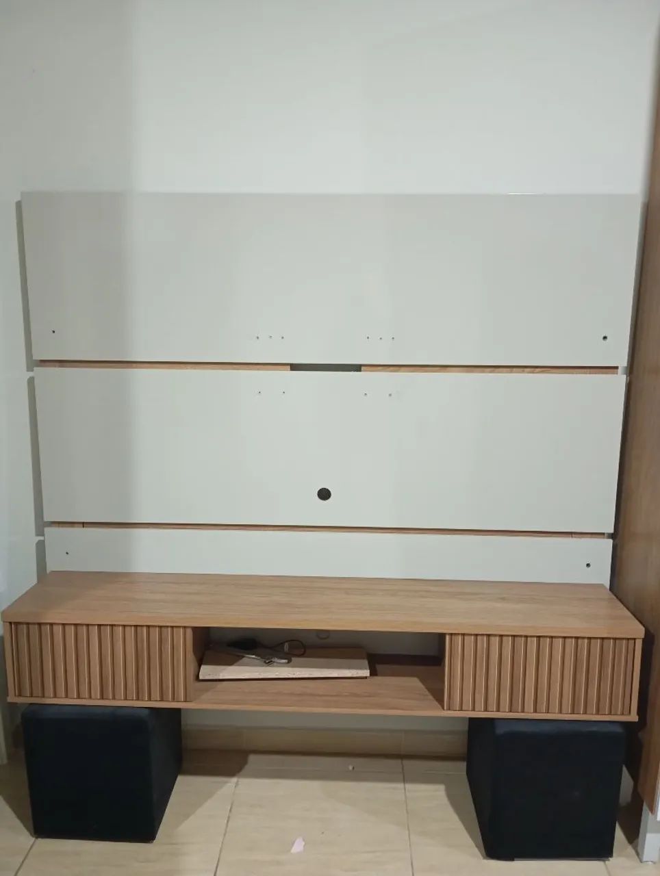 PAINEL DE TV ATÉ 65" PARA SALA 