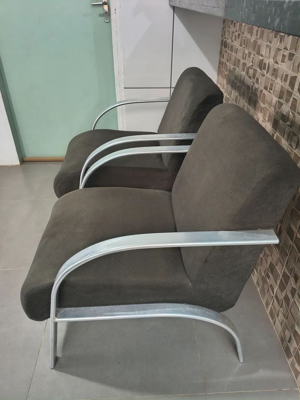 POLTRONA BRAÇO DE INOX  - Foto 2