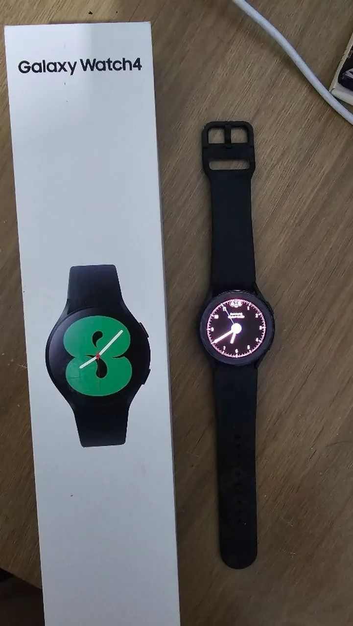 SAMSUNG WATCH 4 40mm