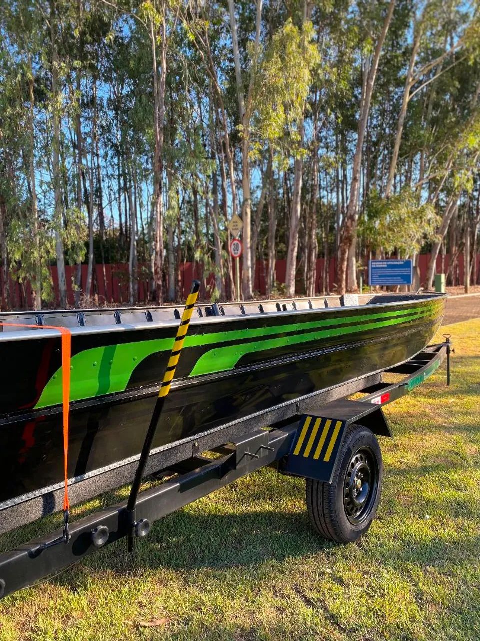 Rota náutica Barco 5.5 m borda alta 