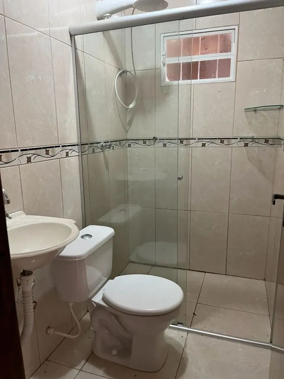 QSC 19 VENDO EXCELENTE CASA!! LOTE DE 400m²!! - Foto 4