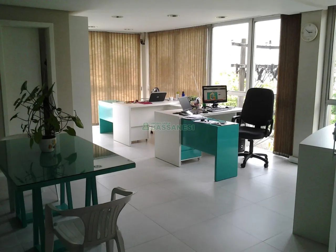 Sala Mobiliada Centro Caxias do Sul - Foto 4