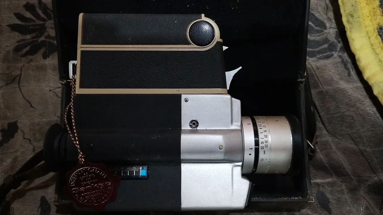 Câmera super 8