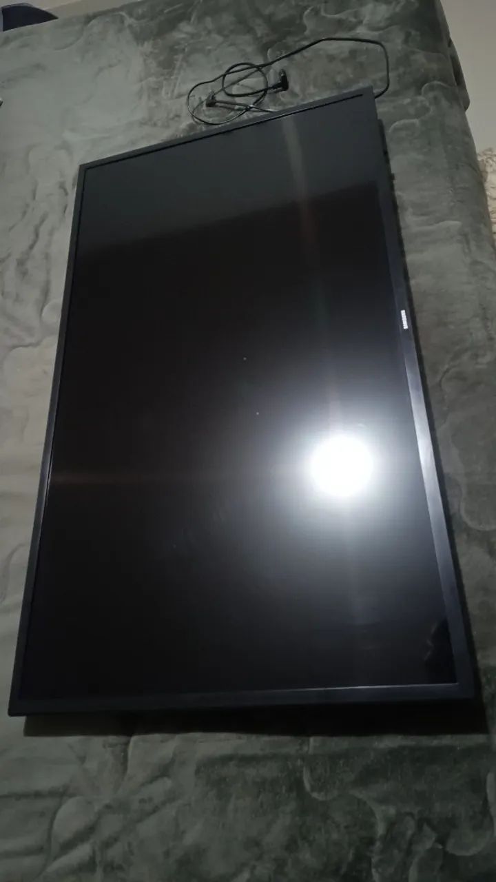 Tv Samsung 43" nova!