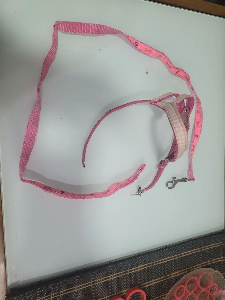 duas coleiras e uma guia para pequenos pets - Foto 2
