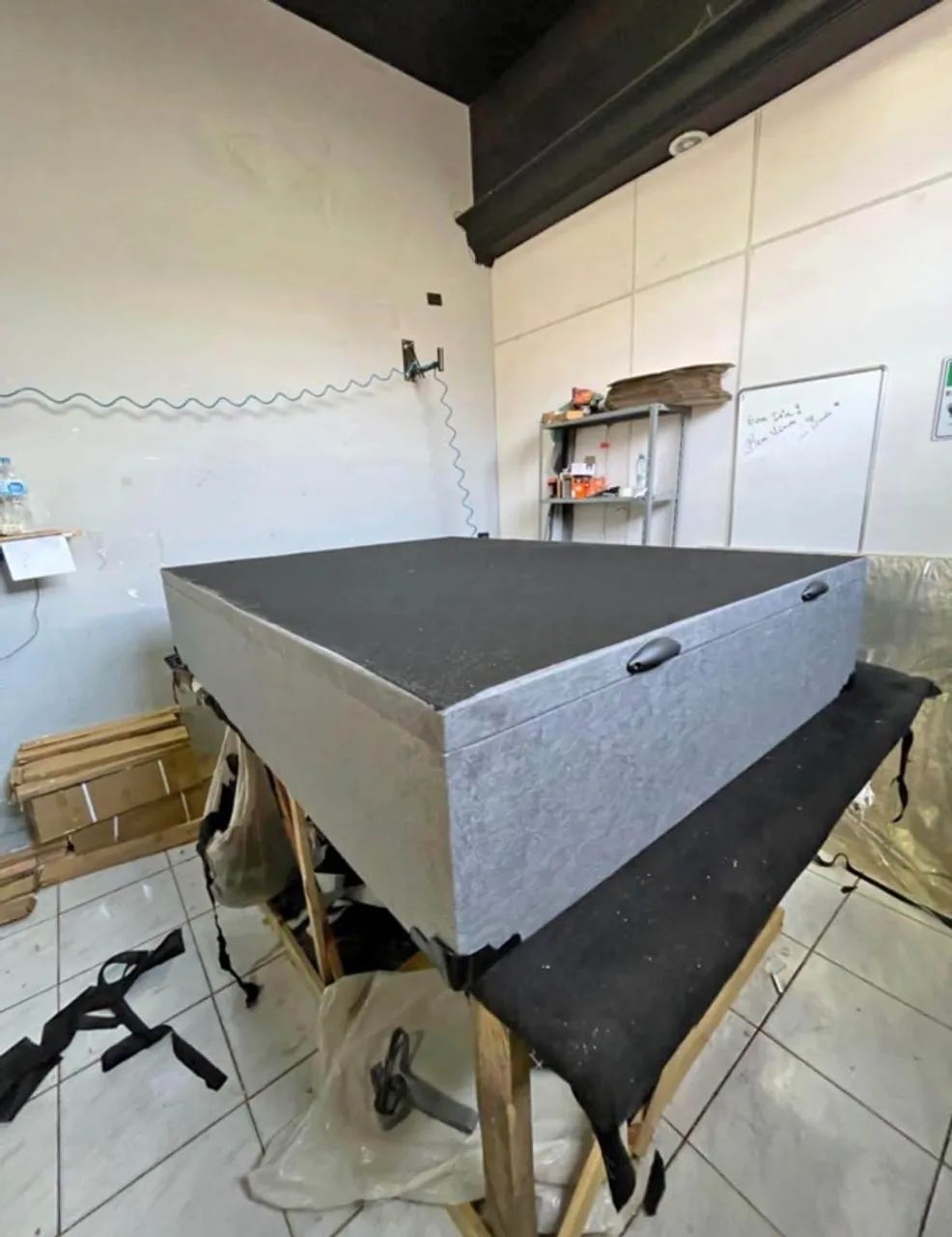 Base bau de casal 
