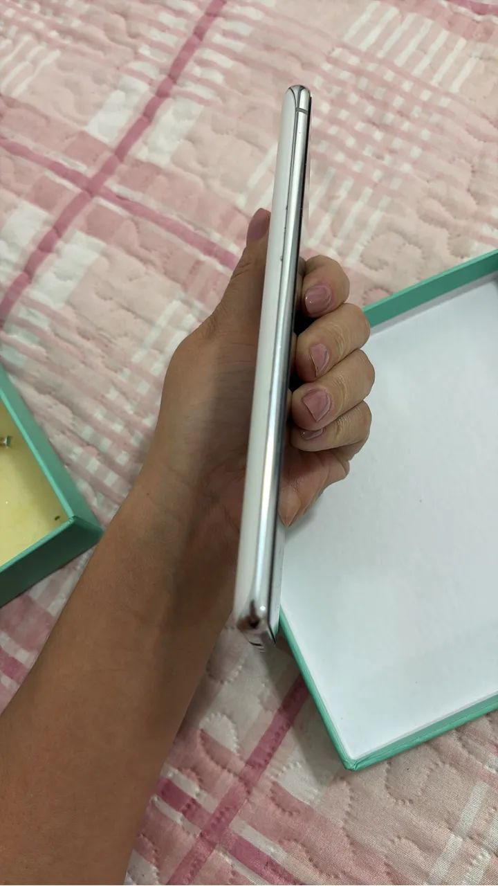 Celular S20 FE  - Foto 4