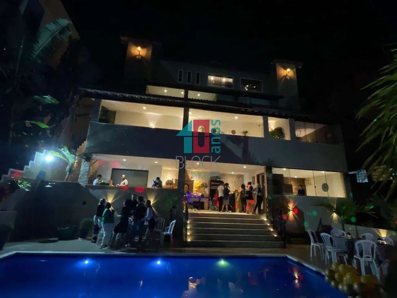 Vargem Pequena | Casa de Condomínio 6 quartos, sendo 5 suites - Foto 3