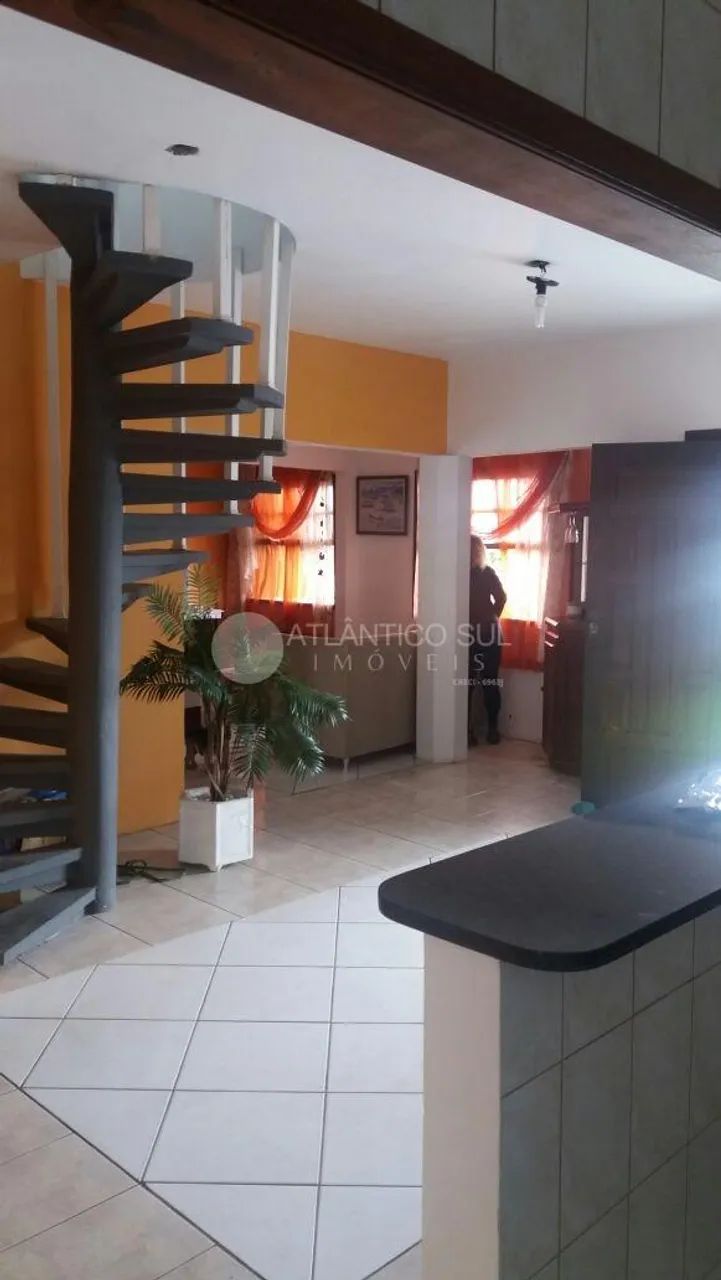 Sobrado à venda, com 04 quartos, ALBATROZ, MATINHOS - PR - Foto 4