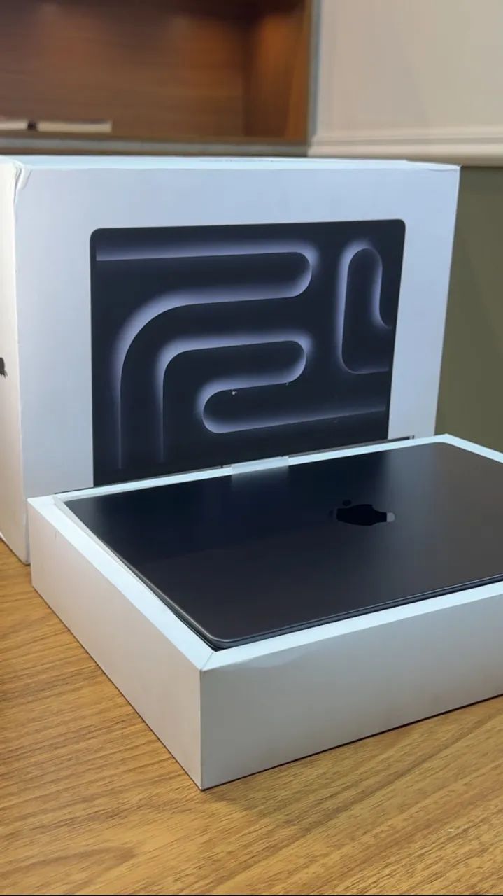 MacBook Pro M3 PRO - Foto 4