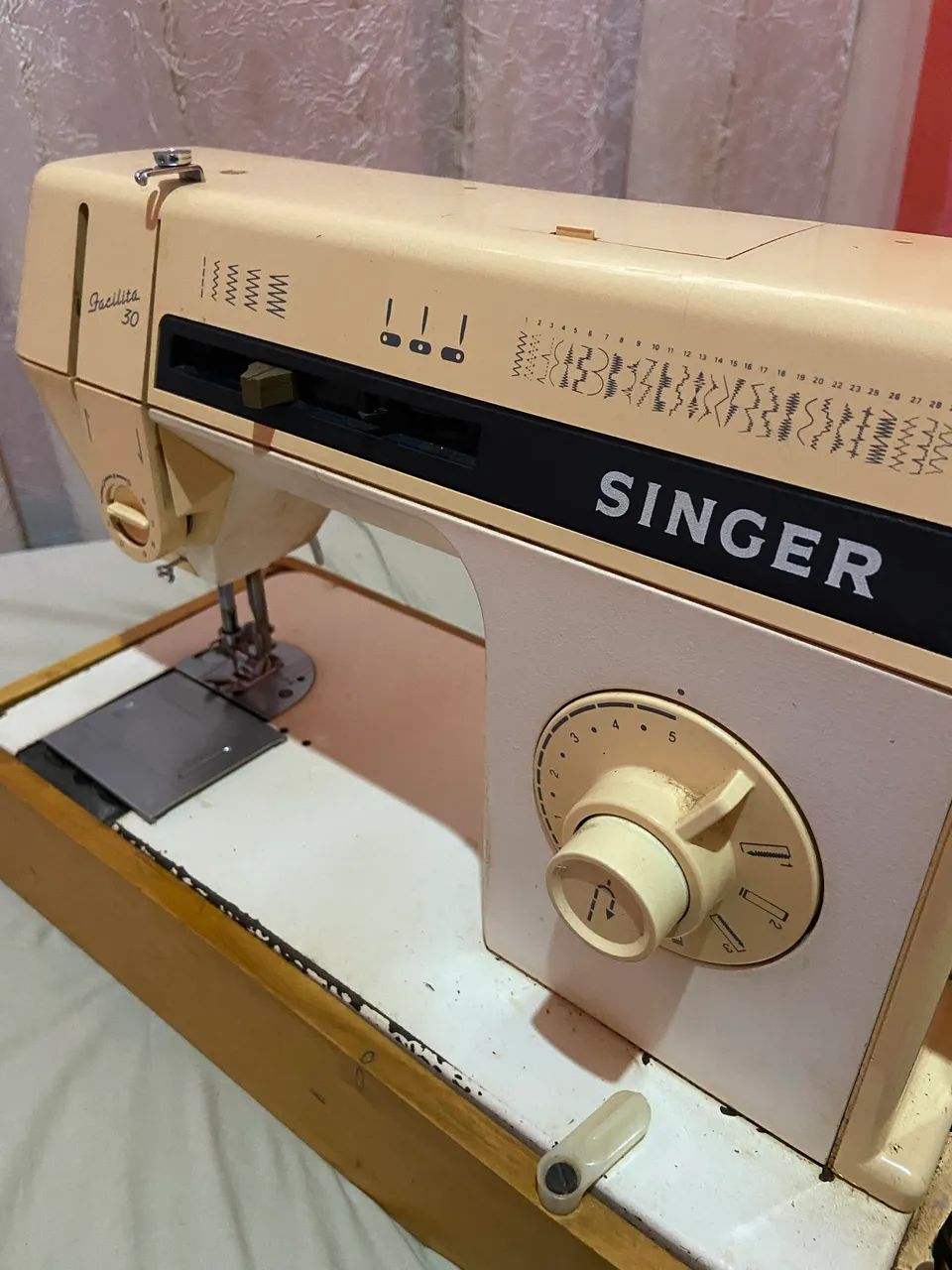 Máquina de costurar 250$ - Foto 2