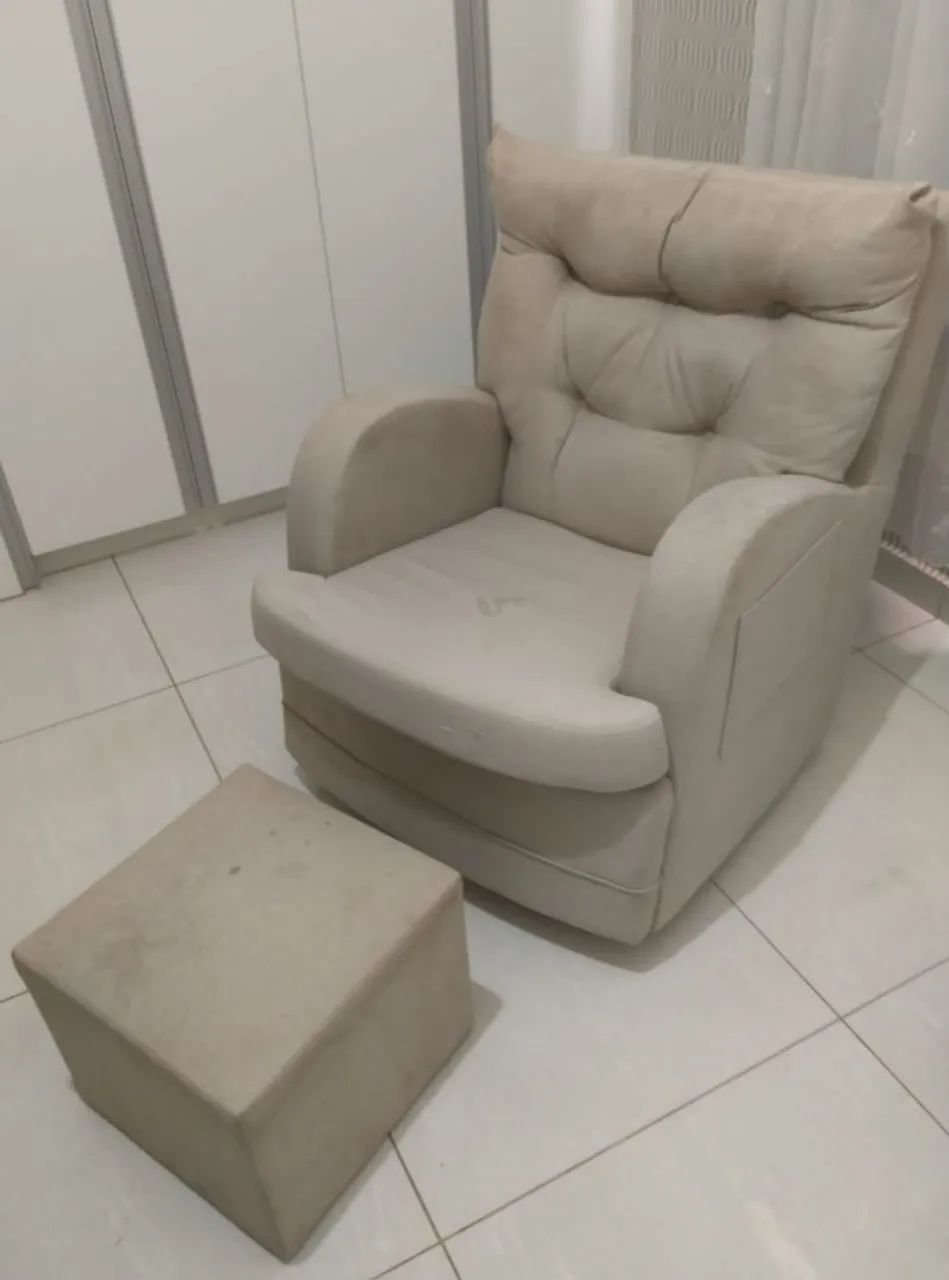 Poltrona de amamentação 