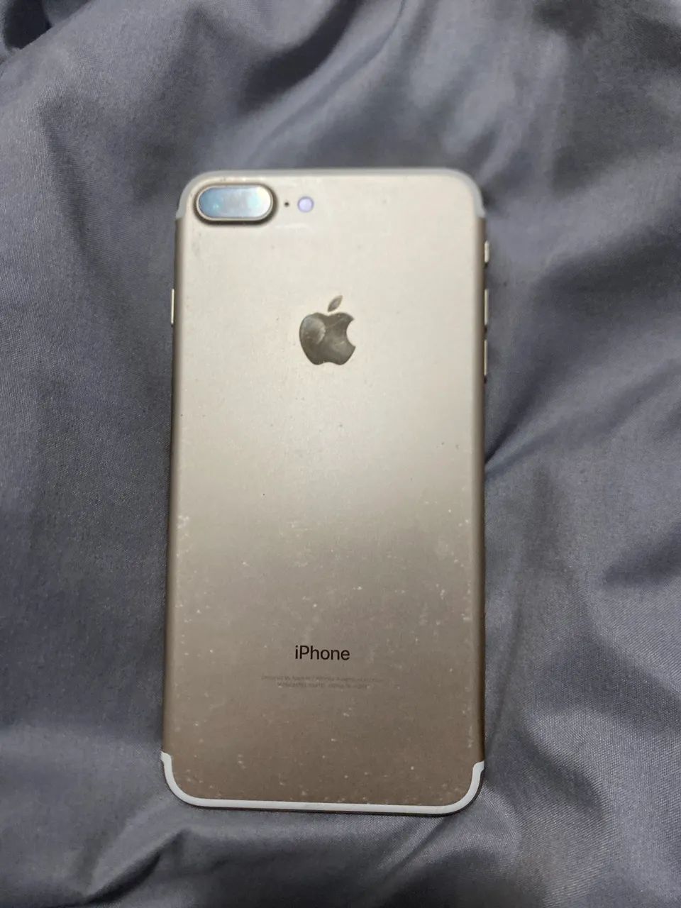 Celular quebrado para aproveitar as peças do iPhone 7 Plus