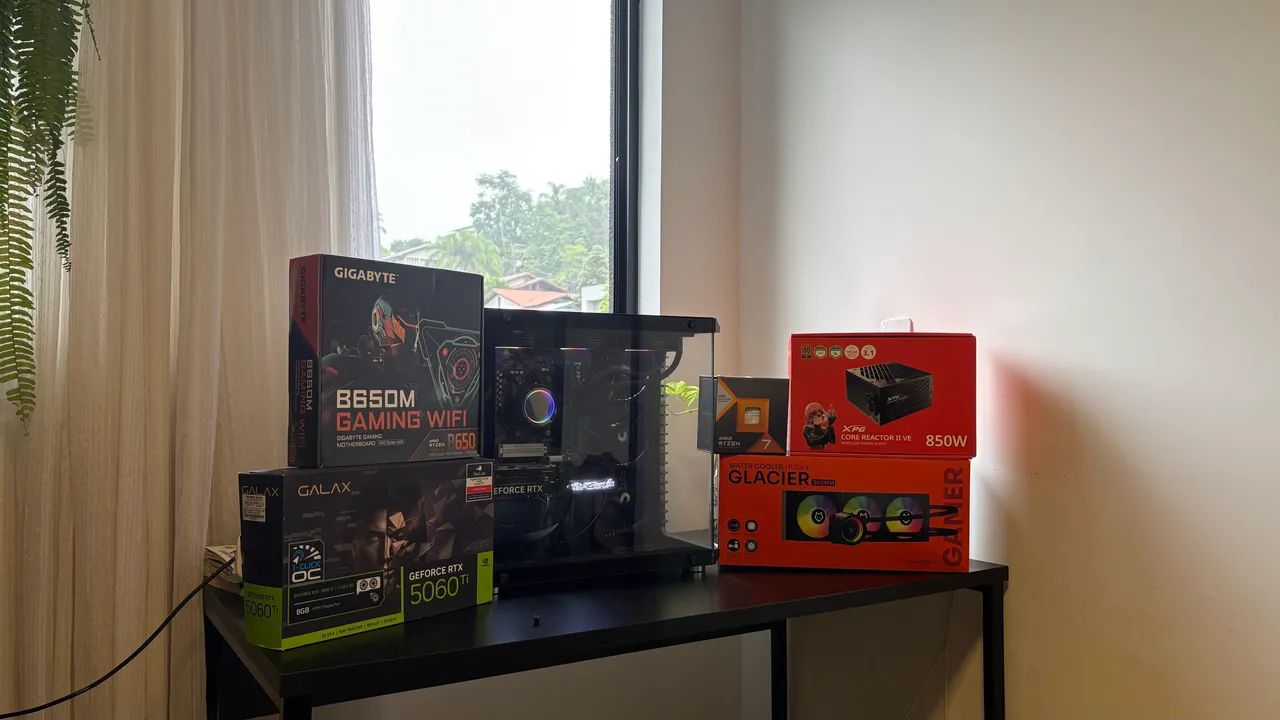 7800X3D - 32GB - 5060Ti - Foto 2