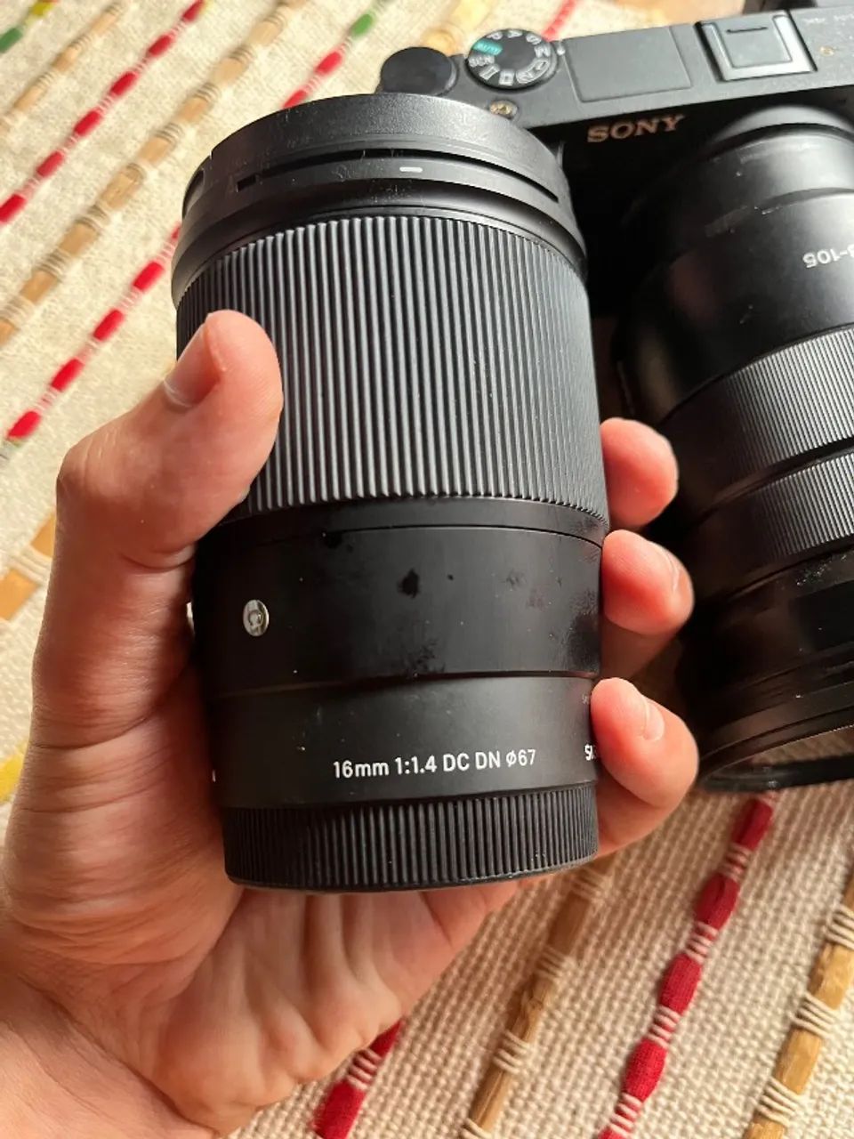 Câmera Mirrorless Sony A6500 - Foto 2