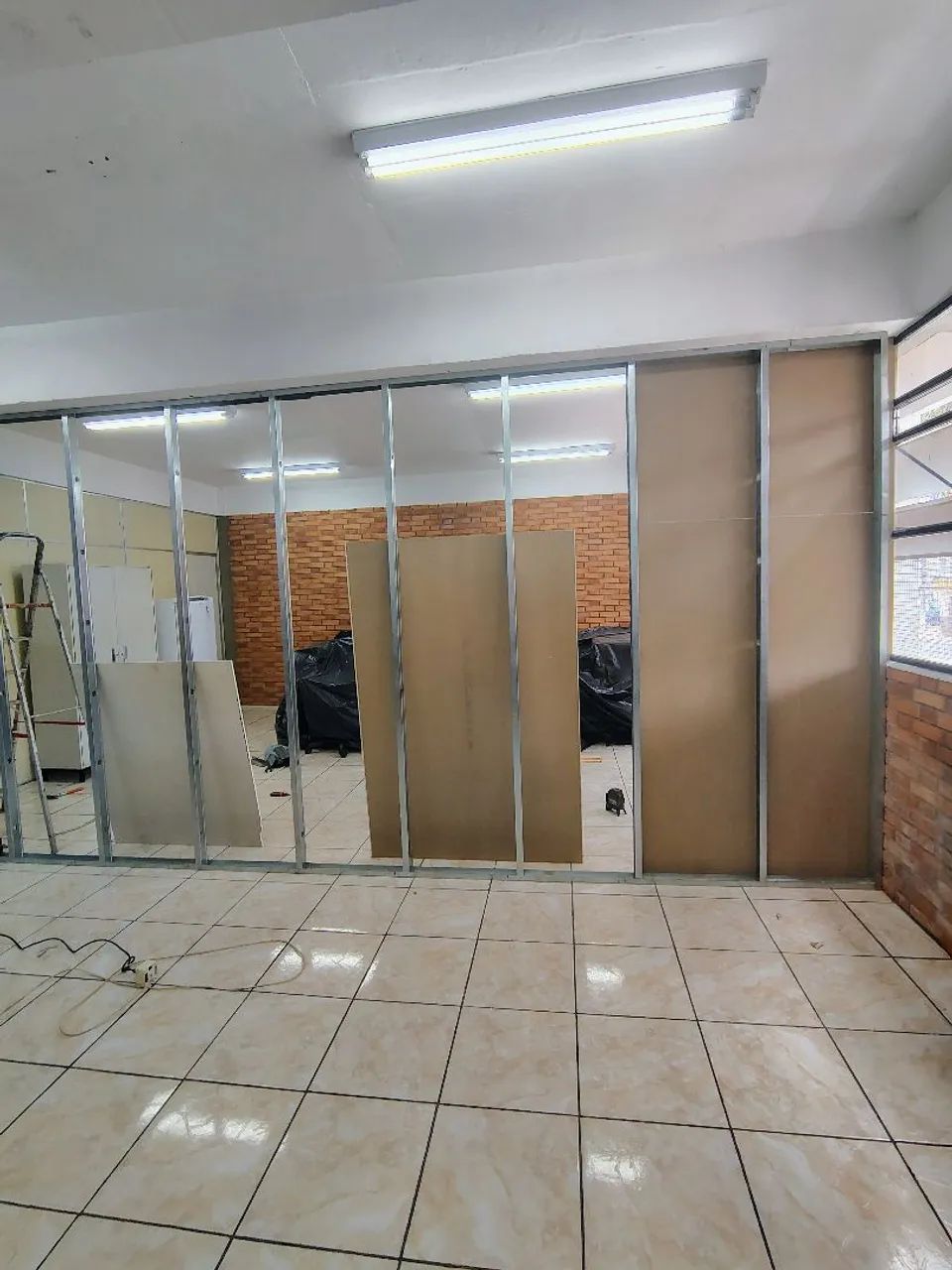 Construindo divisória  - Foto 2