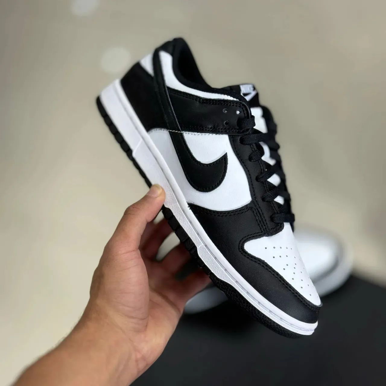 Nike Dunk Low Panda 
