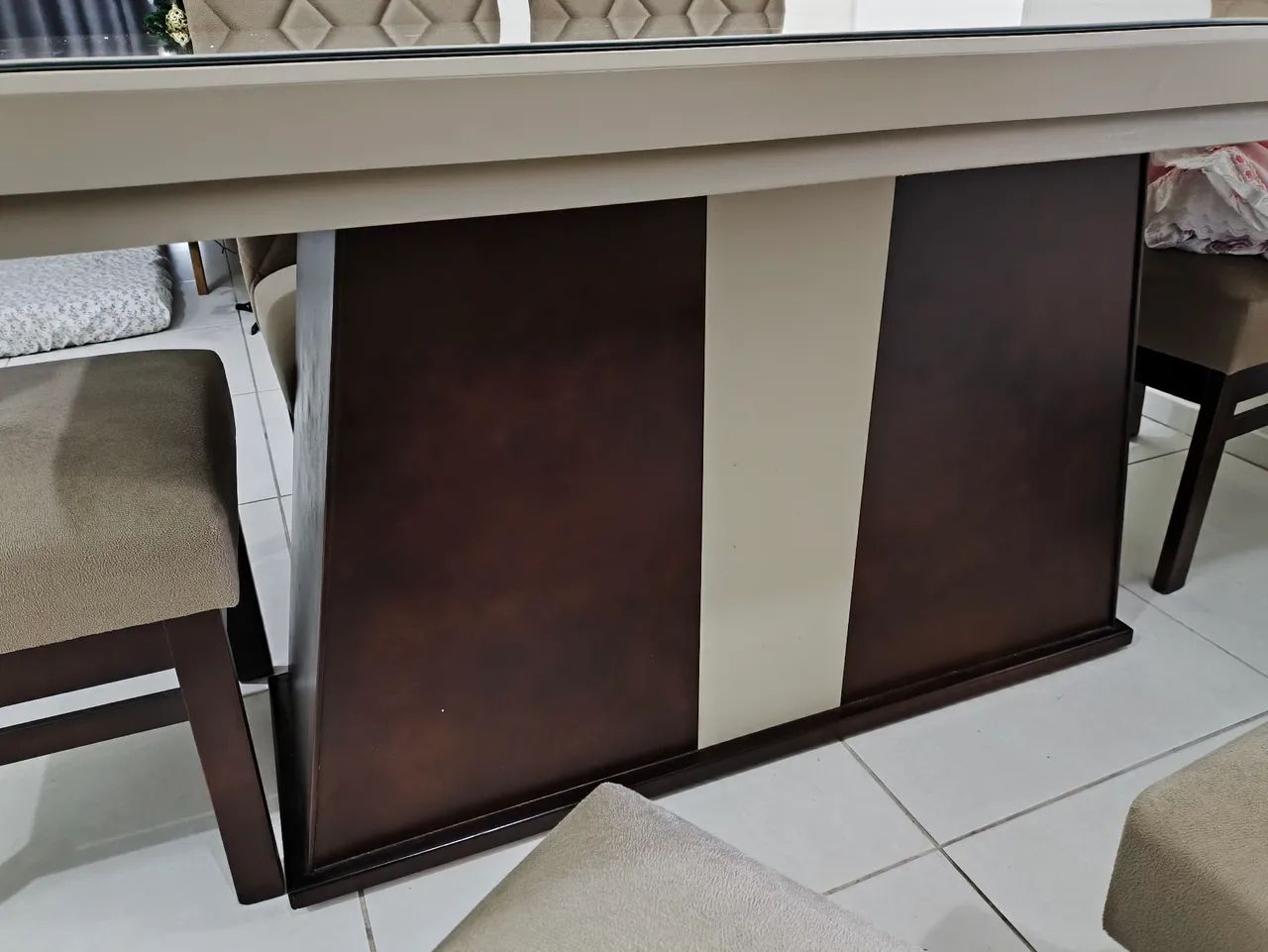 Mesa com 6 cadeiras - Foto 3