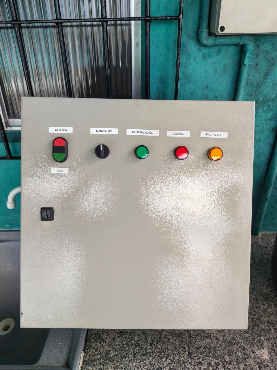 Quadro de comando partida estrela triângulo, trifásica 