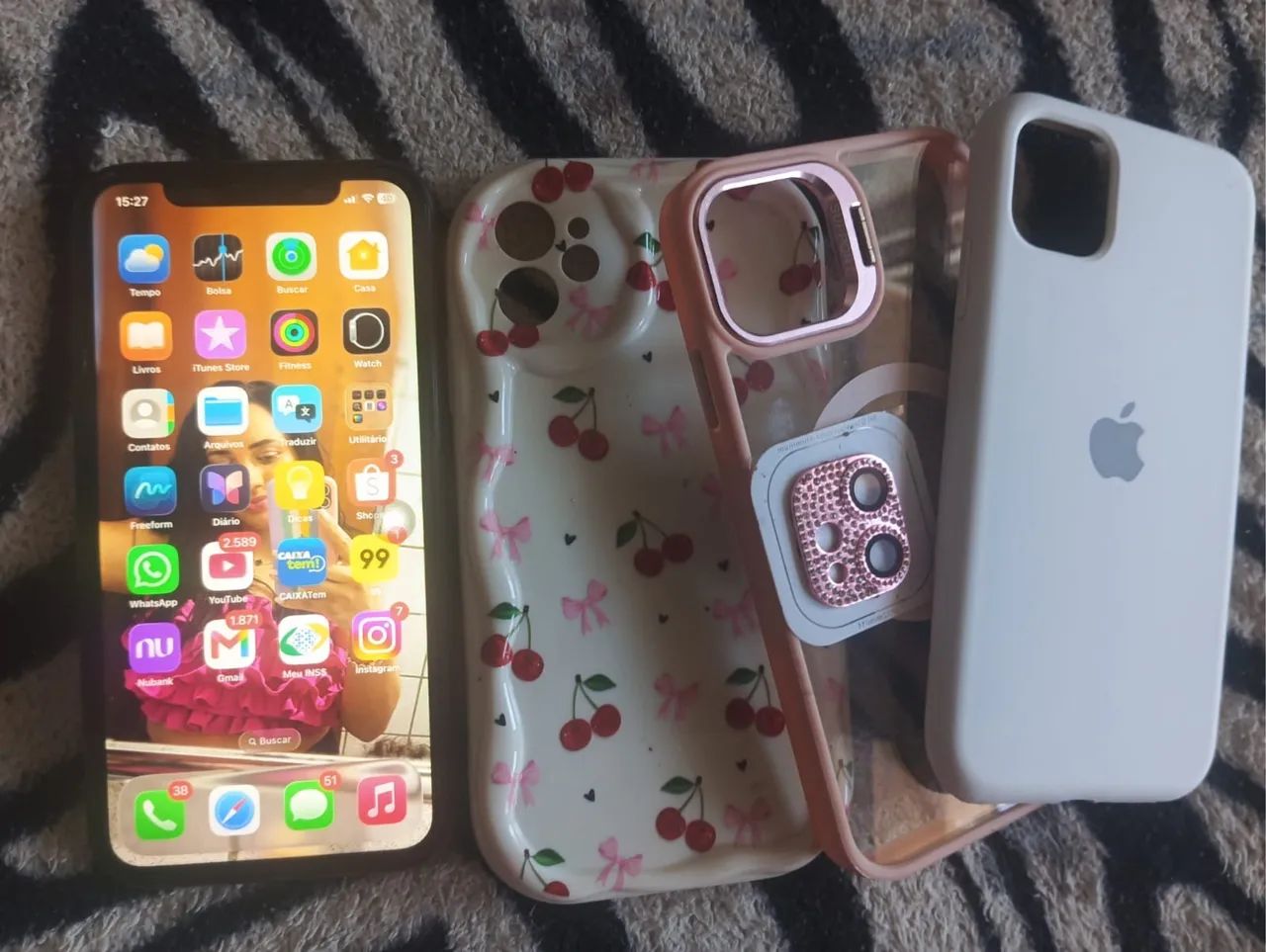 iPhone 11 64gigas novo