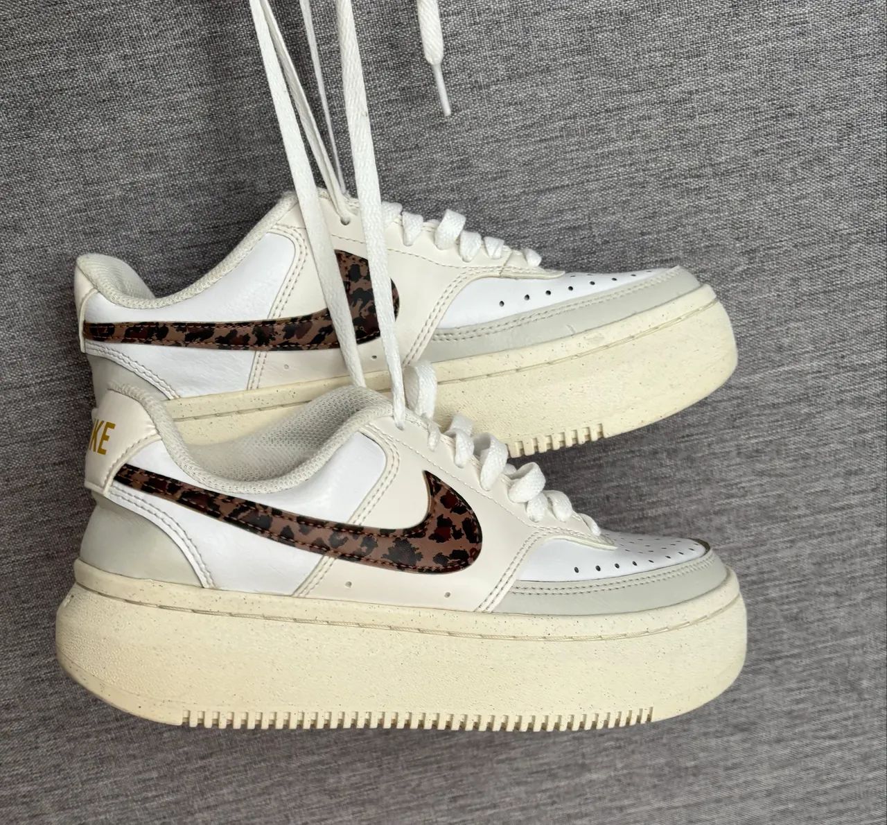 Tênis Nike court vision Alta