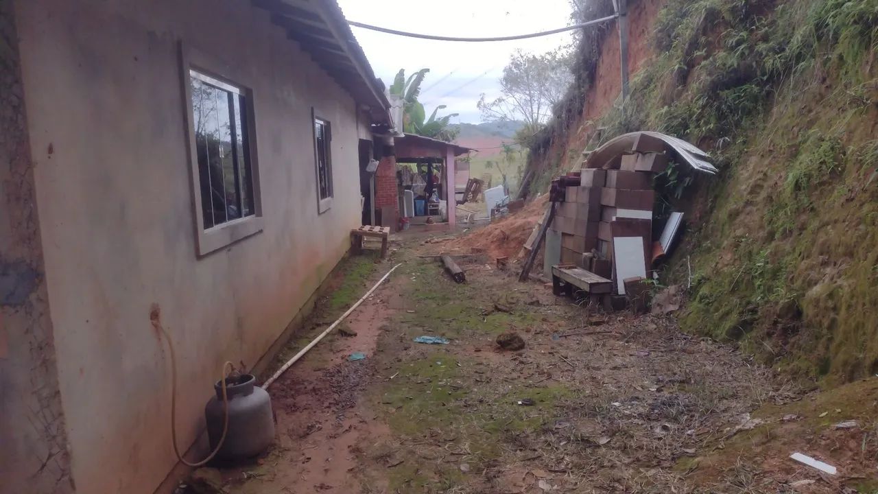 Terreno com 2 casas na fazendinha  - Foto 5